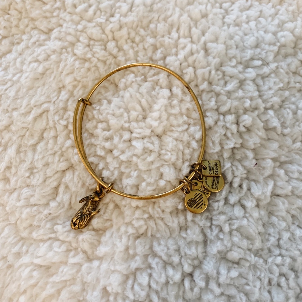 Alex and Ani Otter Bracelet!